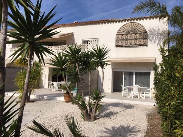 Appartements Les Pesquiers 2 Hyeres Plage Exterior photo